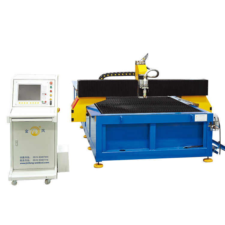 Is treocht thábhachtach é meaisíní gearrtha plasma CNC sa tionscal déantúsaíochta
